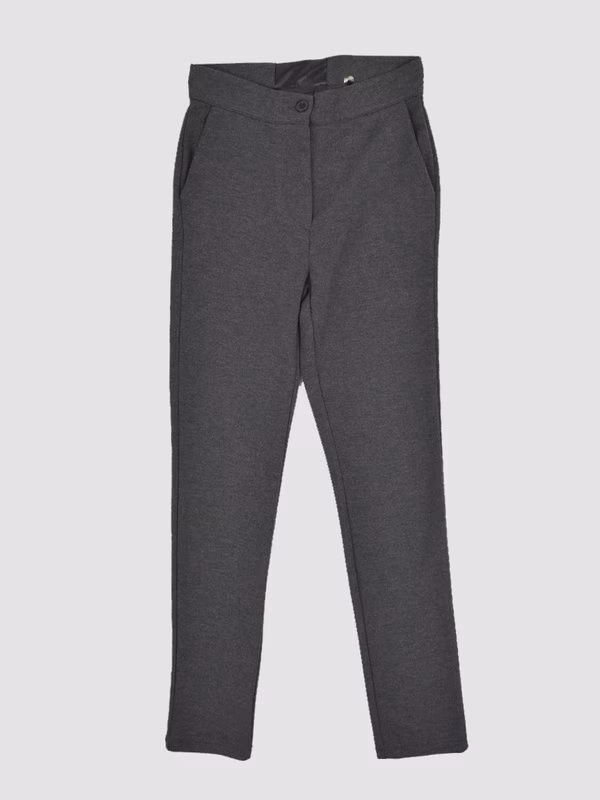 PANTOLLA PËR FEMRA